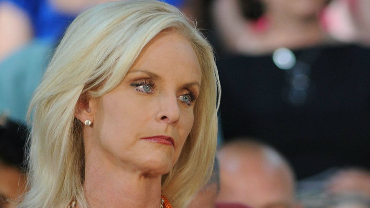 Cindy McCain Crony Philanthropist