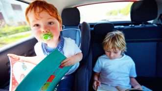 Kids in car | Olesia Bilkei | Dreamstime.com