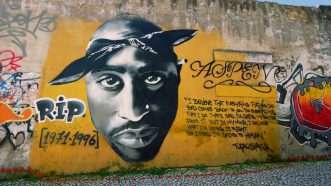 tupac_1161x653 | Laurence Agron / Dreamstime.com