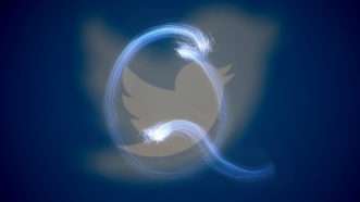 Twitter Q | Q: Top Photo Group/Newscom; Twitter bird: Jaap Arriens/ZUMA Press/Newscom