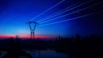 An electricity transmission tower | Photo: D-Keine/iStock