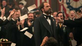 minis_deathbylightning | Photo: <em>Death by Lightning</em>/Netflix