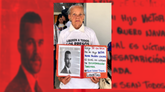 Carmen Navas holding a poster with information about her son. | mc.venezolanosenelmundo / Instagram