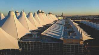 Denver International Airport | Peterquinn925/Wikimedia Commmons