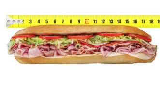 An illustration of a sub sandwich and a measuring tape | Photos: iStock
