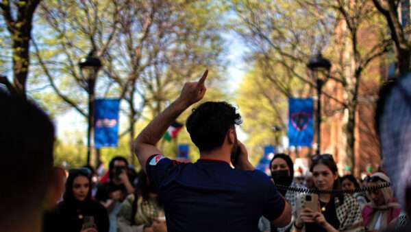 Pro-Palestine activists demonstrating on college campus | Nima Taradji/Polaris/Newscom