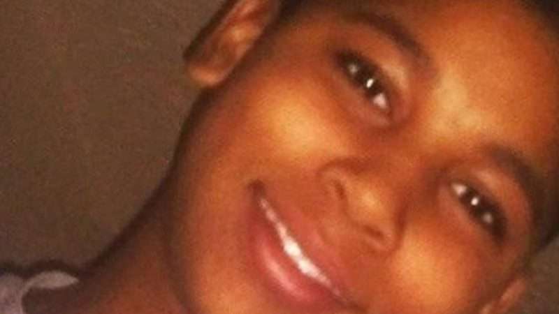 Large image on homepages | Tamir Rice family photo