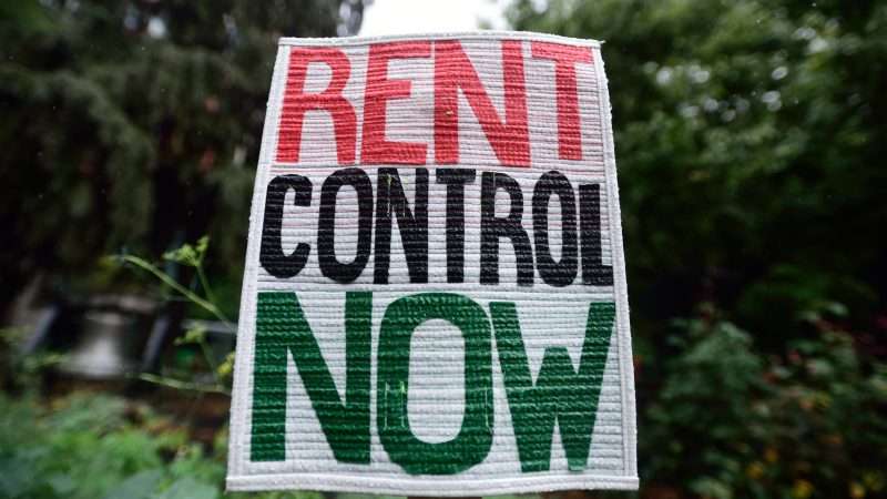 rent control sign | Alex Milan Tracy/Sipa USA/Newscom