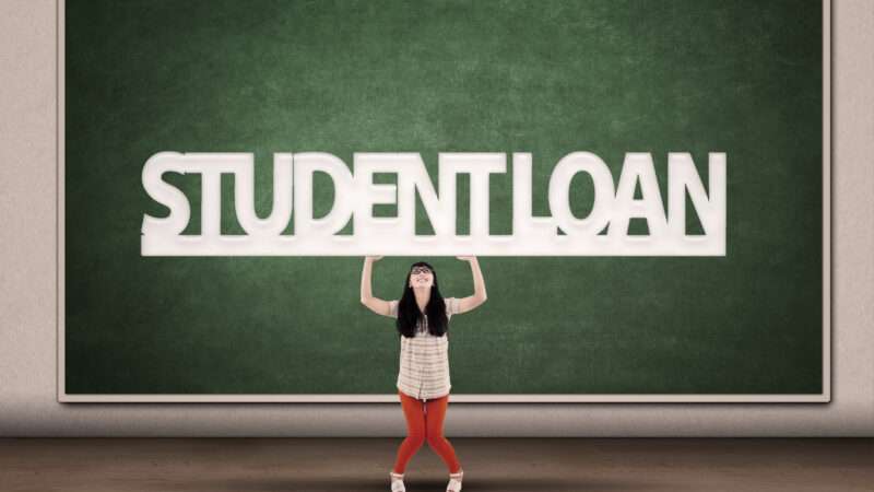 studentloans | Photo 32119492 © Paulus Rusyanto | Dreamstime.com