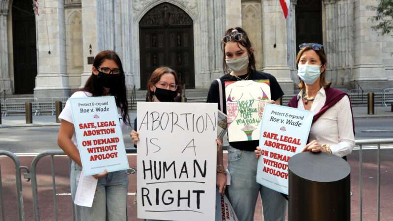 abortion-rights-protest-NYC-10-3-21-Newscom