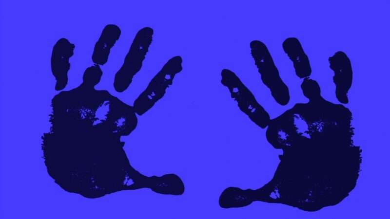 handprints_1161x653 | Saimnadir / Dreamstime.com