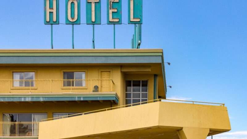 Hotel | Ryan Deberardinis / Dreamstime.com