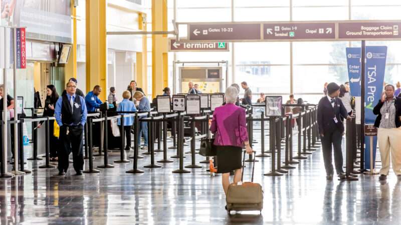 passengers lining up for TSA screening | Photo 45420649 © Casey Martin | Dreamstime.com