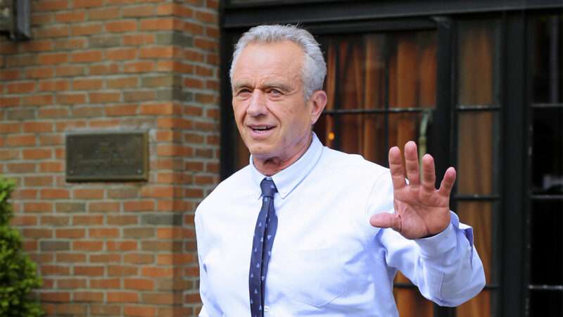 Robert Kennedy Jr. waves to camera | Christopher Peterson / SplashNews/Newscom