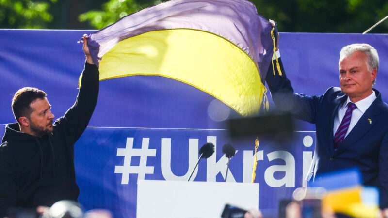 Zelenskyy raises the Ukraine flag for NATO | Beata Zawrzel/ZUMAPRESS/Newscom