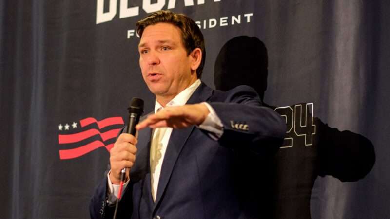 Ron DeSantis Iowa Caucuses CNN town hall flat tax IRS |  Fritz Nordengren/ZUMAPRESS/Newscom