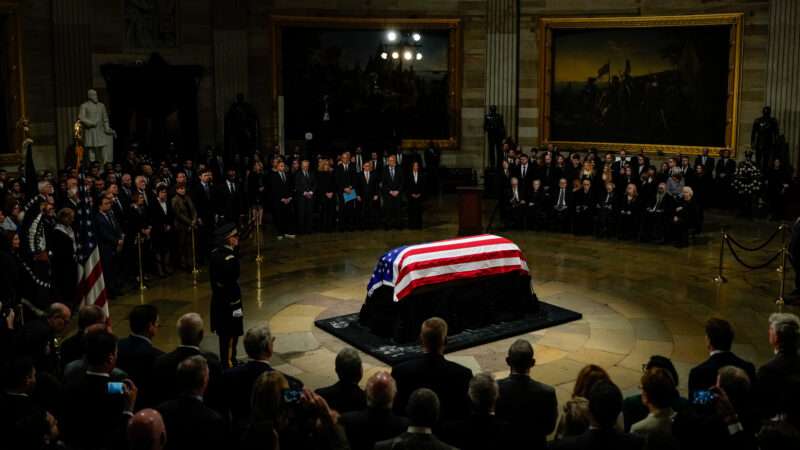 The casket of the late former US President Jimmy Carter arrives in the Rotunda of the US Capitol in Washington, DC. | CNP/AdMedia/Newscom