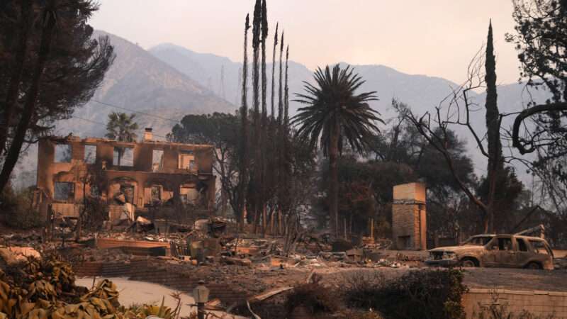 Home burned by the Eaton fire in Altadena, California. | Image of Sport/Newscom