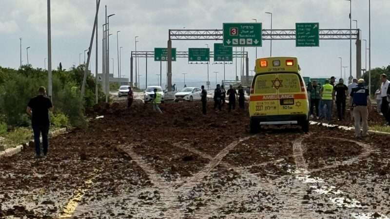 Debris of missiles spread on highway near the Ben Gurion Airport in Israel's Tel Aviv as it is hit by a ballistic missile launch from Houthis in Yemen on Sunday May 4, 2025. | EyePress News/EYEPRESS/Newscom