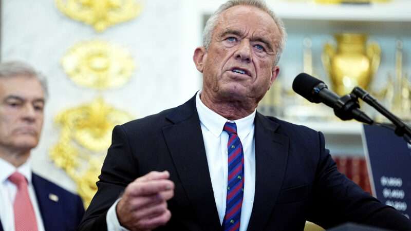 Robert F. Kennedy Jr. | Aaron Schwartz - Pool via CNP/ZUMAPRESS/Newscom