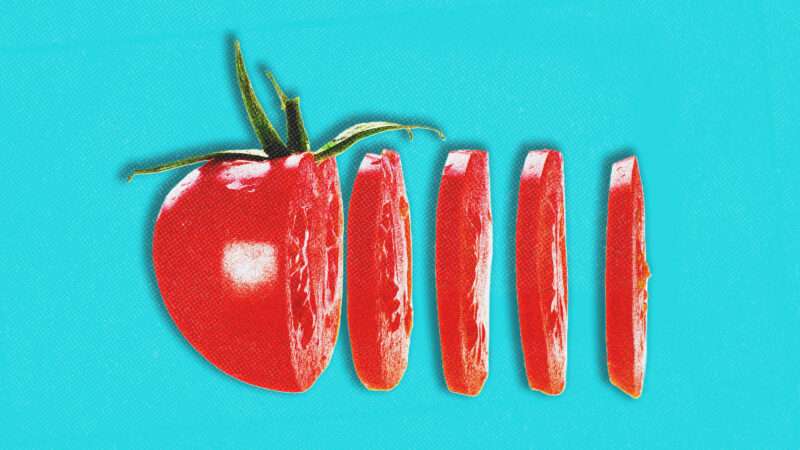 Tomato, with slices | Illustration: Николай Митрофанов/Dreamstime