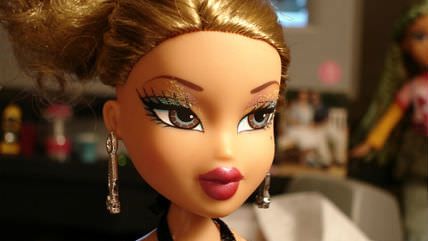 bratz doll curly hair