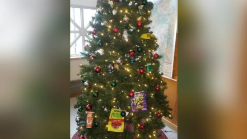 Minneapolis Cops Find a Way to Make a Christmas Tree Racist