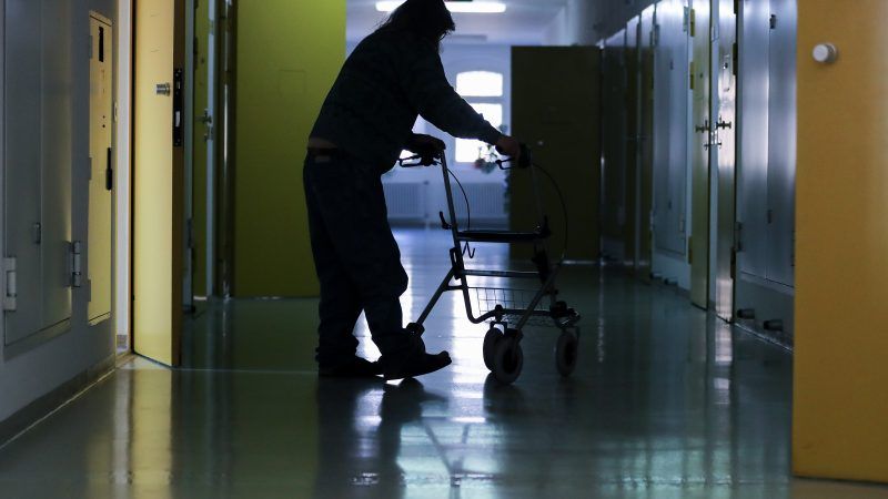 inmate with walker | Jan Woitas/dpa/picture-alliance/Newscom