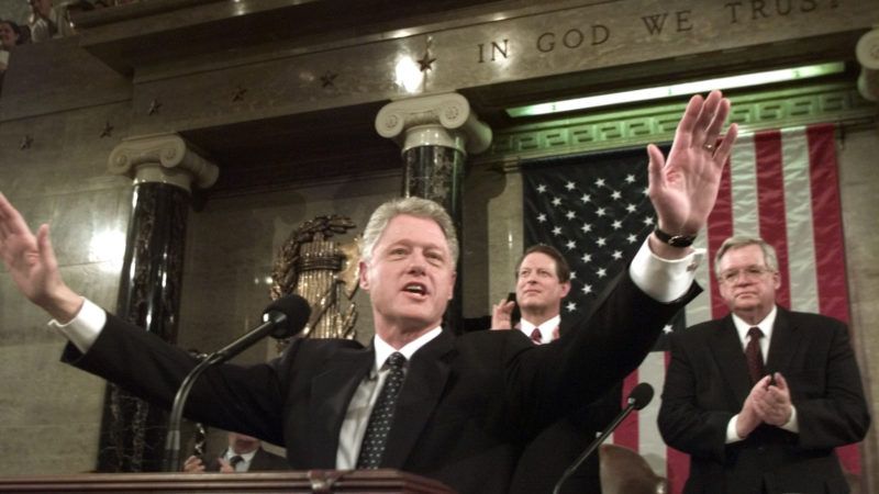 ClintonSOTU | Win Mcnamee/dpa/picture-alliance/Newscom