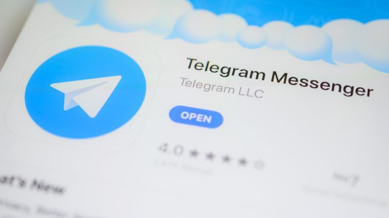 Telegram Russia | imageBROKER/Valentin Wolf/Newscom
