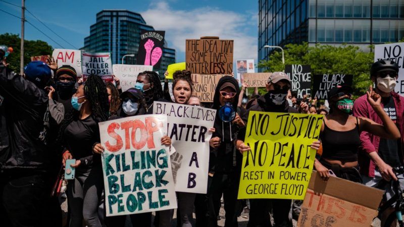 policeprotests_1161x653 | Andrew Dolph/ZUMA Press/Newscom