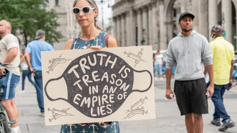 anti-vaccine-protester-NYC-8-9-21-Newscom | Steve Sanchez/Pacific Press/Newscom