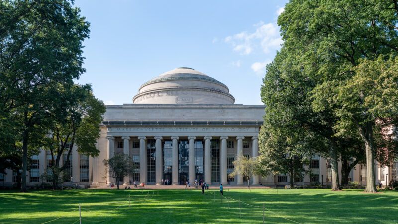 Great_Dome,_Massachusetts_Institute_of_Technology,_Aug_2019 | Mys 721tx / Wikimedia Commons