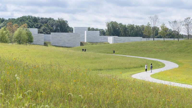 culture | Photo: Approach to the Pavilions at Glenstone, a museum operated by private collectors; Iwan Baan/Glenstone Museum