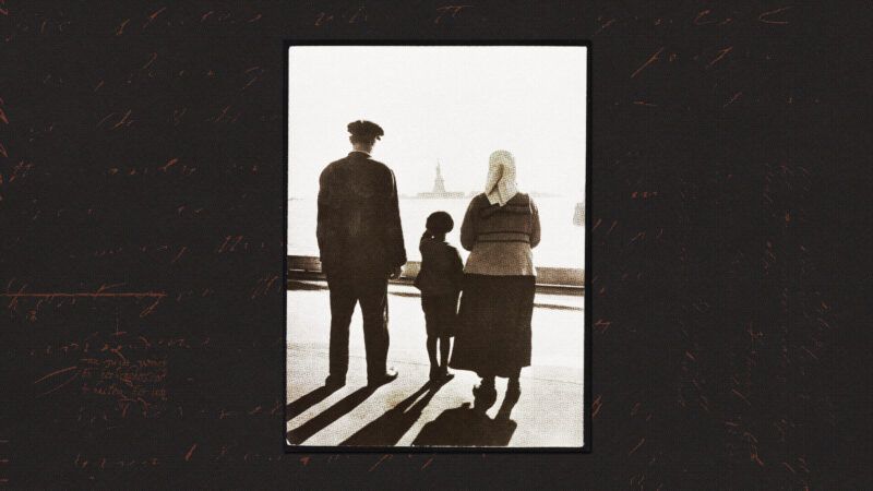 immigrants on ellis island look at statue of liberty | Lex Villena; PBS / US Library of Congress