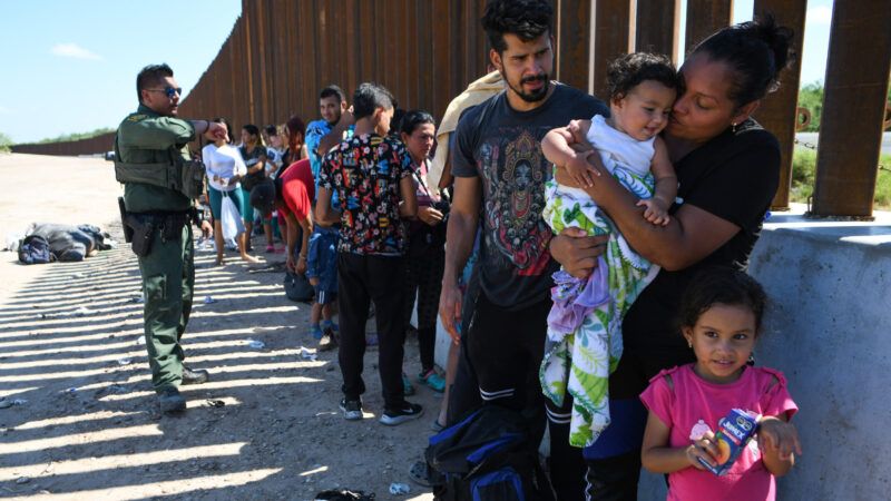 Migrants arrive at the U.S.-Mexico border in Eagle Pass, Texas | Miguel Juarez Lugo/ZUMAPRESS/Newscom
