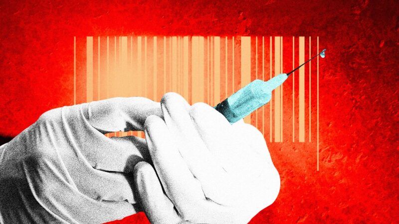 Needle prepared for injection | Illustration: Lex Villena; Stevanovicigor 