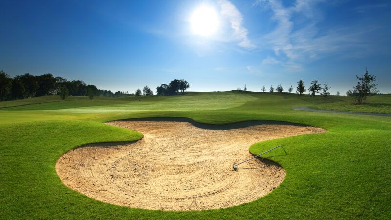 Golf course | Vojtech Vlk/Dreamstime.com