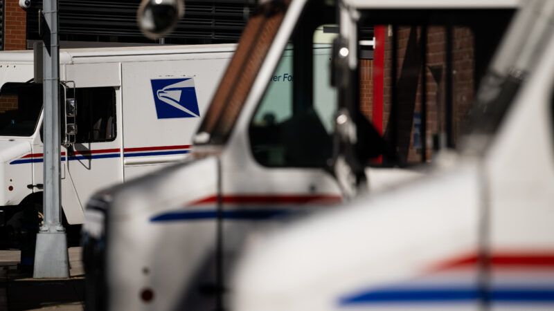 USPS trucks | Graeme Sloan/Sipa USA/Newscom