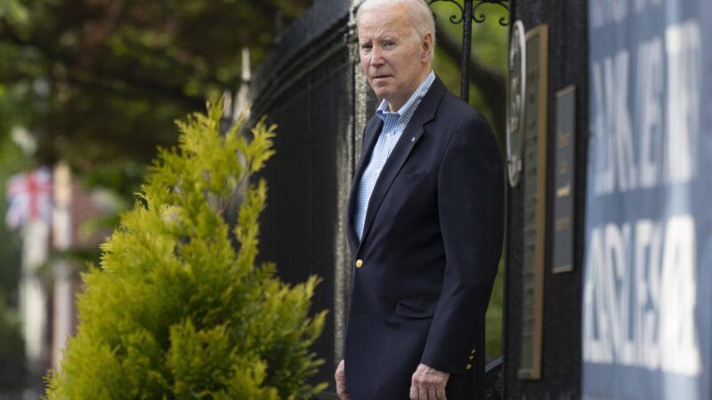 Can President Joe Biden declare the debt ceiling unconstitutional? | Chris Kleponis - Pool via CNP // Newscome/RSSIL/Newscom 