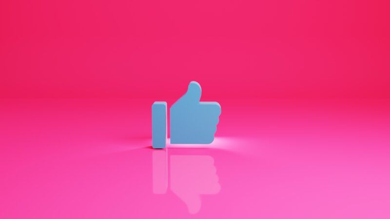 blue thumbs up emoji on hot pink background | Photo by <a href="https://unsplash.com/de/@jacksonsophat?utm_source=unsplash&utm_medium=referral&utm_content=creditCopyText">Jackson Sophat</a> on <a href="https://unsplash.com/photos/FEWW42-Vht8?utm_source=unsplash&utm_medium=referral&utm_content=creditCopyText">Unsplash</a>   