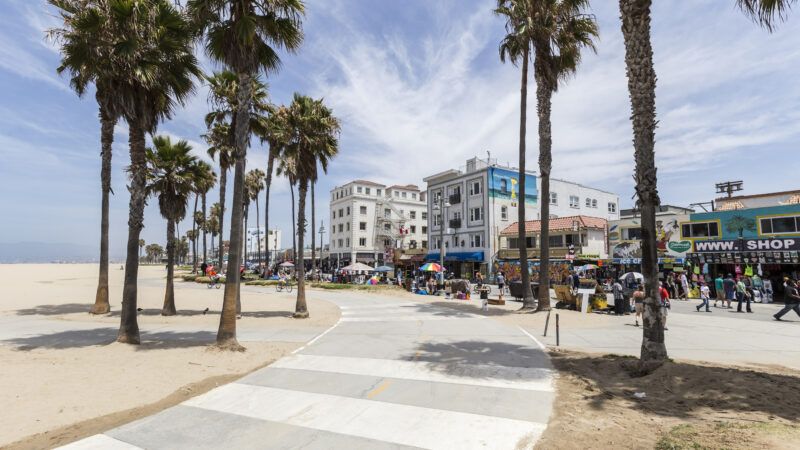 Venice Beach, California | trekandshoot/Dreamstime.com