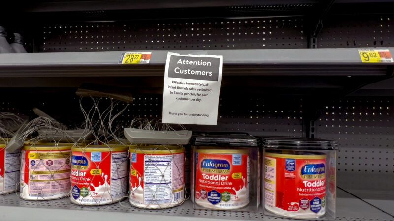 Baby formula on a store shelf | Mark Reinstein/ZUMAPRESS/Newscom