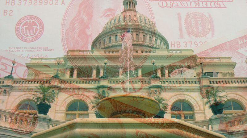 The U.S. Capitol behind a $100 bill | Photo 16204204 © Luzav10 | Dreamstime.com
