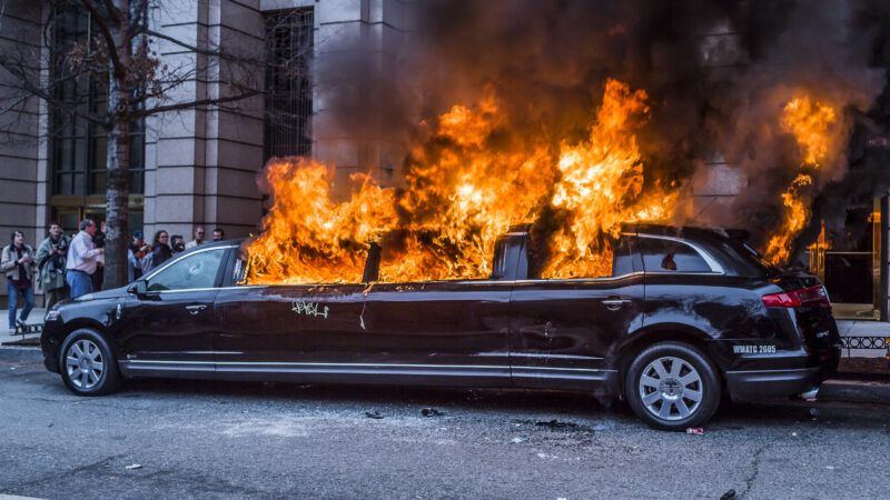 A limousine burns during an anti-Trump protest on January 20, 2017 | Pacific Press/Sipa USA/Newscom