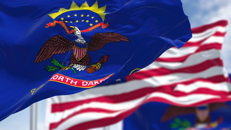 North Dakota flag | rarrarorro/Newscom