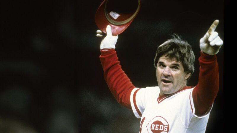 Pete Rose in a Cincinnati Reds uniform | Photo: Focus on Sport/Getty