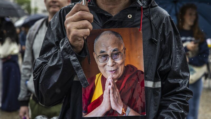 the Dalai Lama as seen on someone's shirt | Dingena Mol/ANP/Newscom