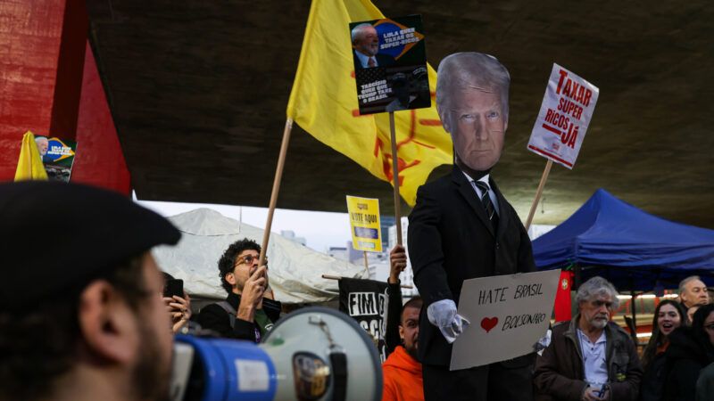 Brazilian protestors | Allison Sales/dpa/picture-alliance/Newscom