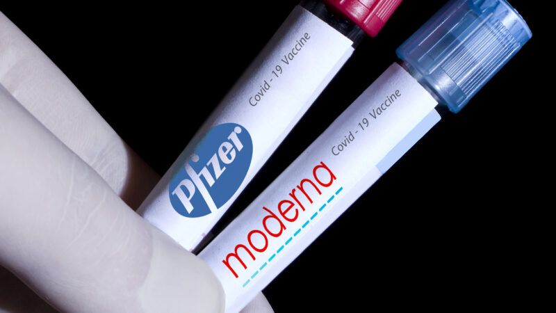 COVID-19 vaccines from Pfizer and Moderna | Sebastian Czapnik | Dreamstime.com